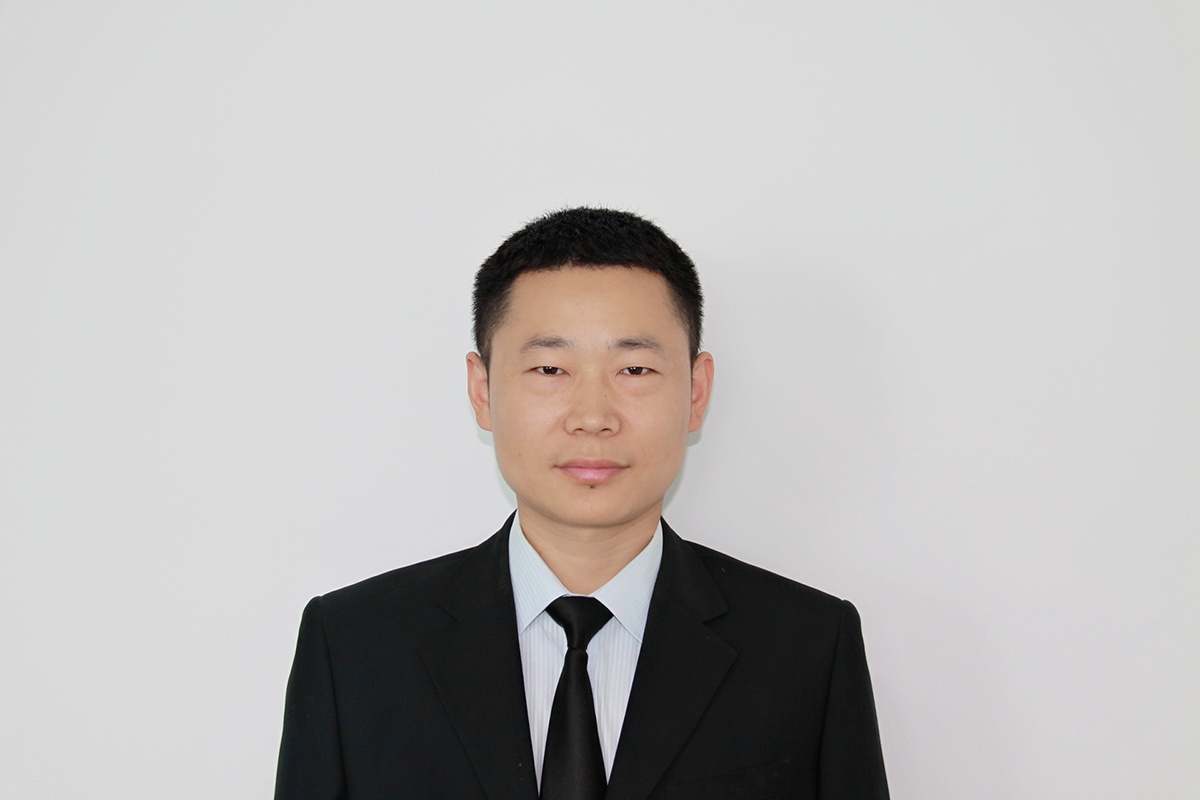 楊書(shū)偉 銷(xiāo)售三部13633277313.jpg